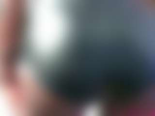 Live cam show with petitelittleebony - Hairy Pussy Teen (18+) on Milf Play
