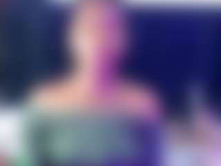Live cam show with petitelittleebony - Mature on sexylive.show