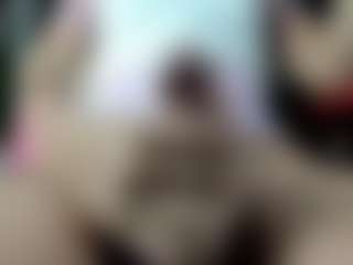 Live cam show with SaraSmit - Big Balls on Camsoda