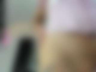 Live cam show with SaraSmit - Big Balls on Livezox