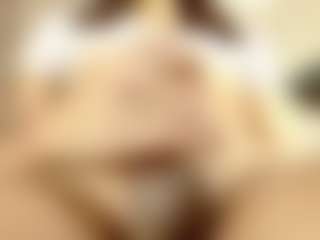Live cam show with SaraSmit - Big Cock on CamClone