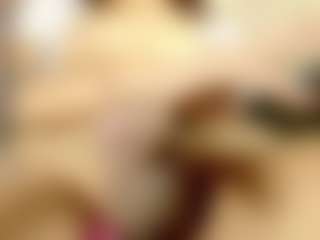 Live cam show with SaraSmit - Cumshot on sexylive.show