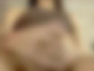 Live cam show with SaraSmit - Black Hair on Camsoda