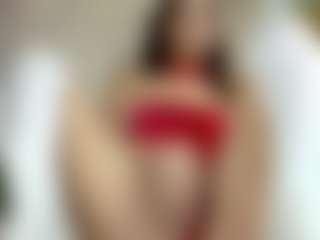 Live cam show with SaraSmit - Tease on Camsoda