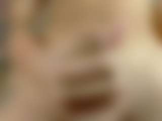 Live cam show with SaraSmit - Average on x69.live