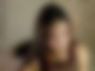 Live cam show with SaraSmit - Black Hair on CamSodaAdn
