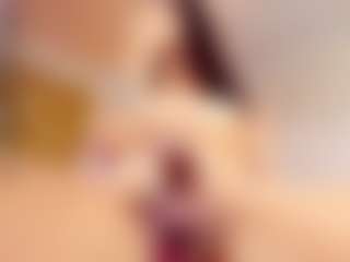 Live cam show with SaraSmit - Cumshot on Camsoda