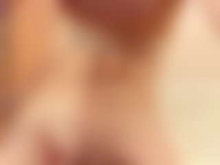 Live cam show with SaraSmit - Big Balls on Camsoda