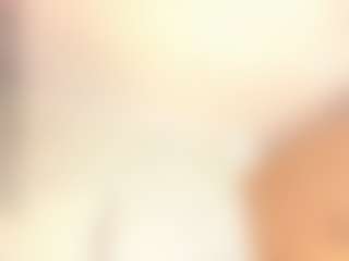 Live cam show with SaraSmit - Average on Camsoda