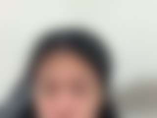 Live cam show with valeryevan - Brown Eyes on Dolls Live