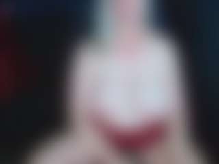 Live cam show with abbinatural - Nora on Camsoda