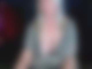 Live cam show with abbinatural - Middle Aged on CamClone