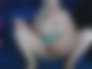 Live cam show with abbinatural - Hairy Pussy Latina on Mixed Magazine Live