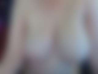 Live cam show with abbinatural - Solo on Gym Cam Girls