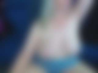 Live cam show with abbinatural - 420 on CamwithHer