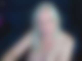 Live cam show with abbinatural - Double Penetration on eurowanks.com