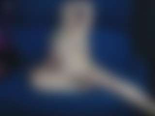 Live cam show with abbinatural - Butt Plug on Stripli.com