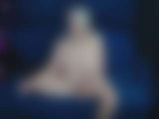 Live cam show with abbinatural - Double Penetration on boobsie.com
