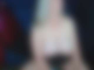 Live cam show with abbinatural - 420 on Gym Cam Girls