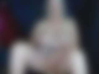 Live cam show with abbinatural - Bedroom on Camsoda