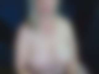 abbinatural MILF webcam performer live streaming