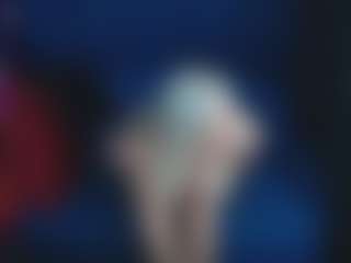 Live cam show with abbinatural - Bedroom MILF on liverealitysex.com