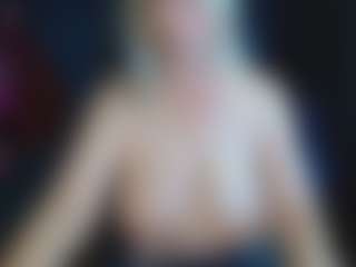 Live cam show with abbinatural - Nora on Camsoda