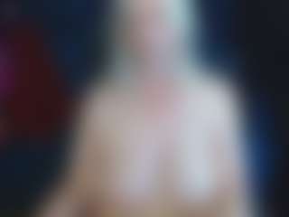 Live cam show with abbinatural - Blonde Hair MILF on Dare Cams