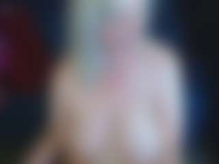 Live cam show with abbinatural - Nora on CamClone