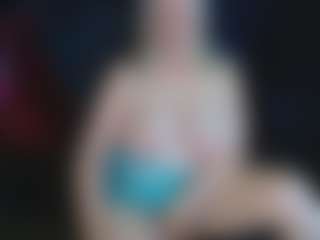 Live cam show with abbinatural - Butt Plug on Stripli.com