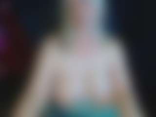 Live cam show with abbinatural - Double Penetration on Milf Play