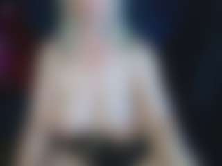 Live cam show with abbinatural - Middle Aged on Camsoda
