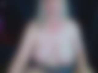 Live cam show with abbinatural - Nora on Camsoda