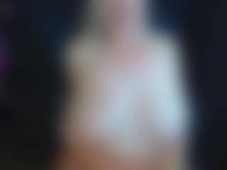 abbinatural MILF webcam performer live streaming