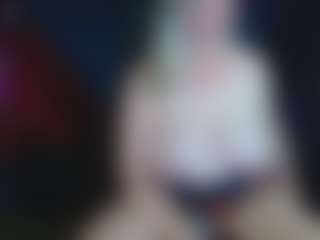 Live cam show with abbinatural - 420 on liverealitysex.com