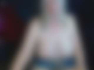 Live cam show with abbinatural - Curvy Middle Aged on Cam Slut