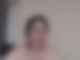 DirtyLizaRich MILF webcam performer live streaming