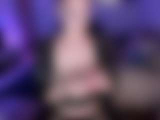 KYLIE's Live Sex Cam Show