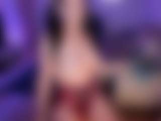 Live cam show with KYLIE - Lovense on AdultVida.com