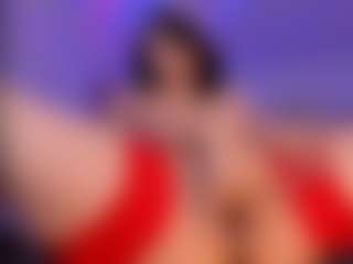 Live cam show with KYLIE - Brown Hair on livesuperchat.net