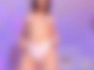 Live cam show with KYLIE - Brown Hair on Camsoda
