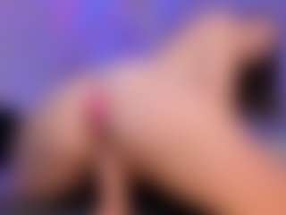 KYLIE's Live Sex Cam Show