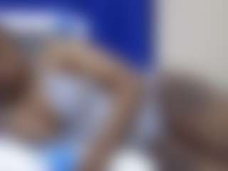Live cam show with Spicedsugar - Ebony Teen (18+) on Streamer API
