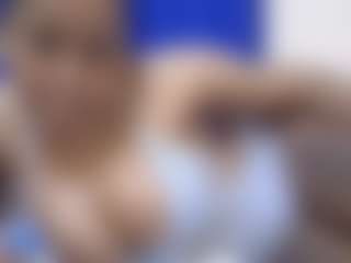 Live cam show with Spicedsugar - Strip on Lustler