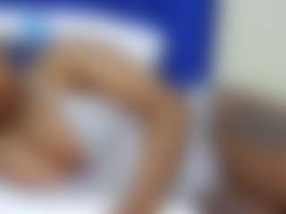 Spettacolo in cam dal vivo con Spicedsugar - Sexwebcam Black su Camsoda