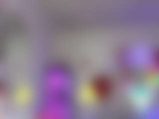 LittleVixen18's Live Sex Cam Show