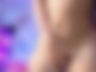 Live cam show with LittleVixen18 - Bedroom on xfollow cams