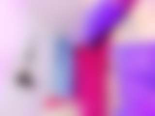 Live cam show with samyfoox - Tease on Chatstar