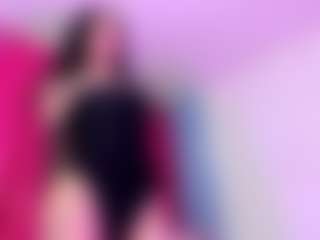 Live-Cam-Show mit samyfoox - Smoking auf Camsoda