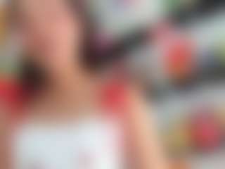 Live cam show with Camila Miller rh - Camel Toe on wildcum.com